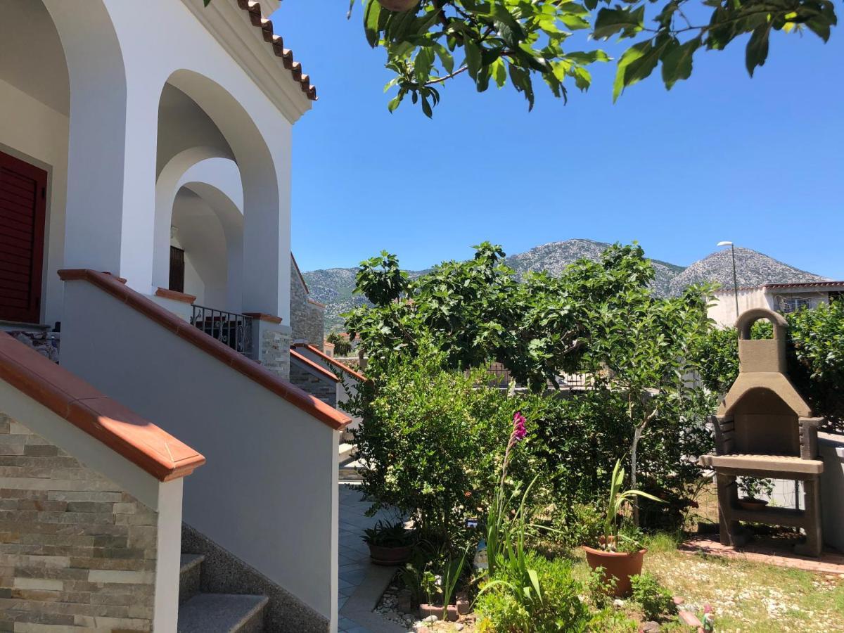 Appartamento In Villa Andreina Orosei Exterior foto