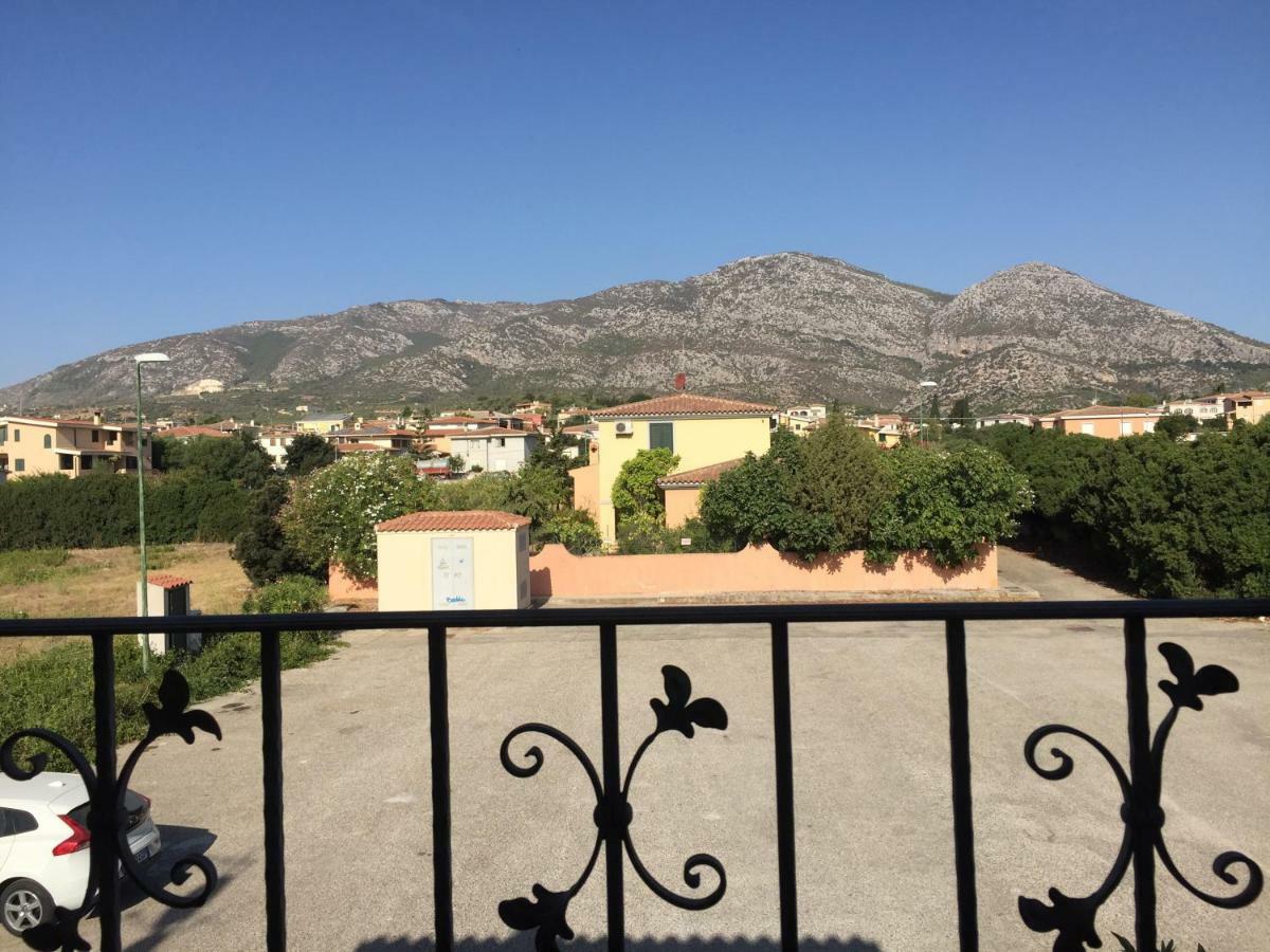 Appartamento In Villa Andreina Orosei Exterior foto