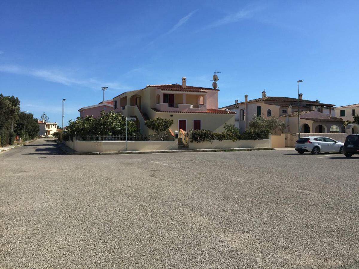 Appartamento In Villa Andreina Orosei Exterior foto