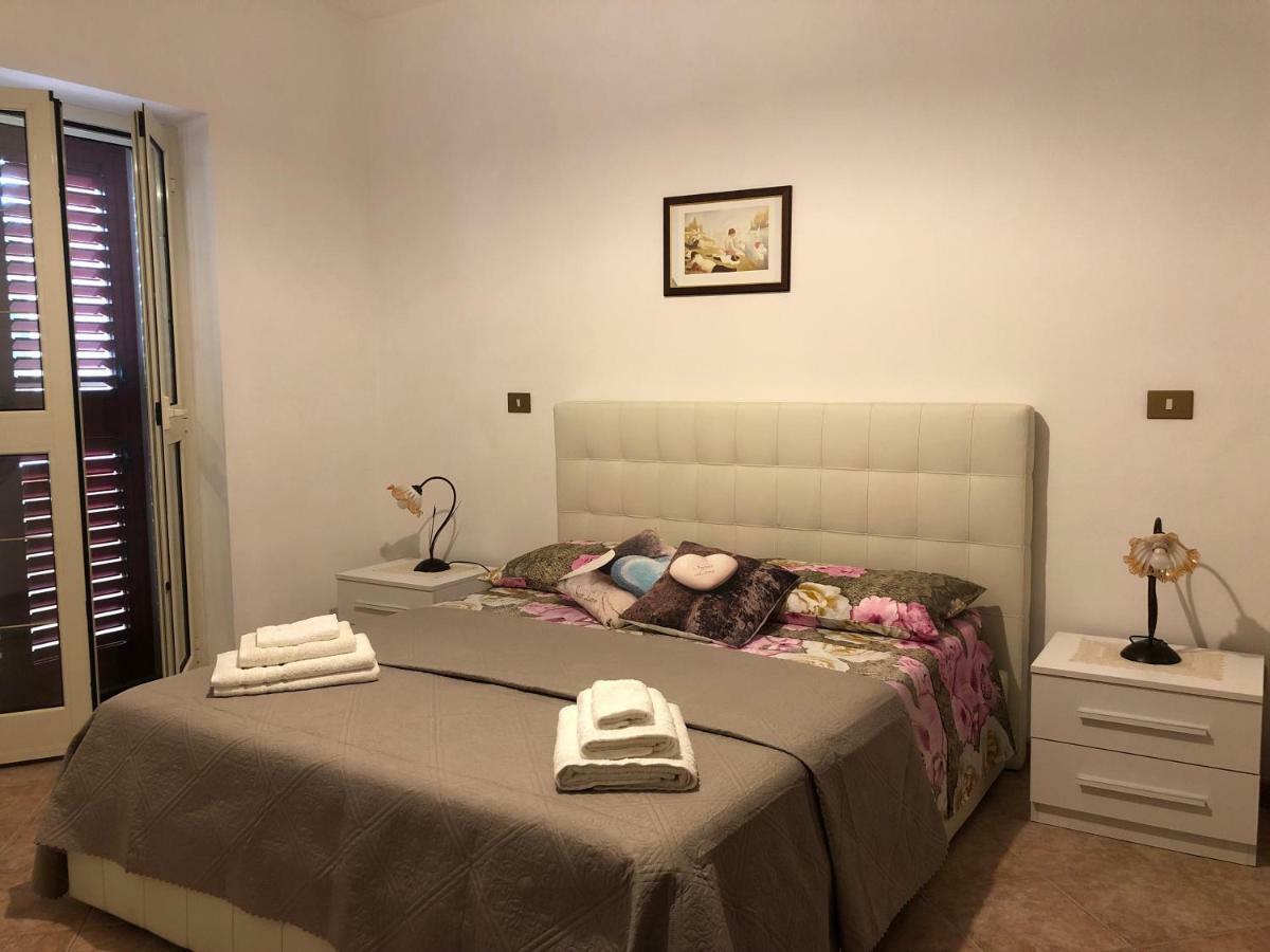 Appartamento In Villa Andreina Orosei Exterior foto