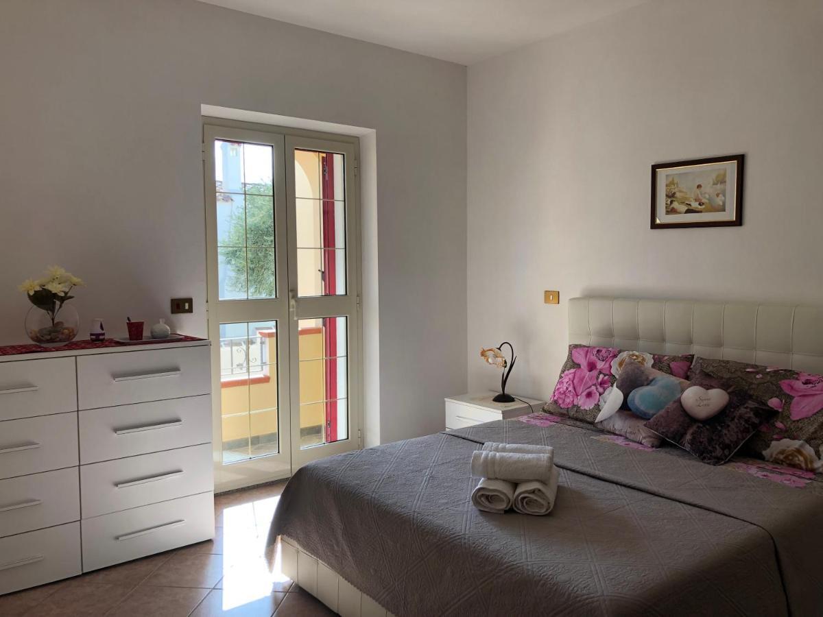 Appartamento In Villa Andreina Orosei Exterior foto