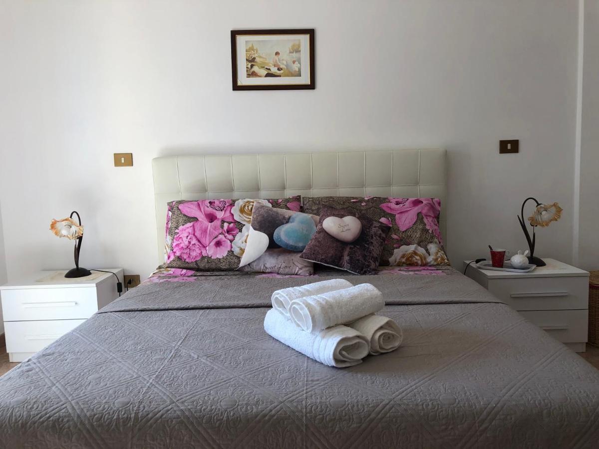 Appartamento In Villa Andreina Orosei Exterior foto